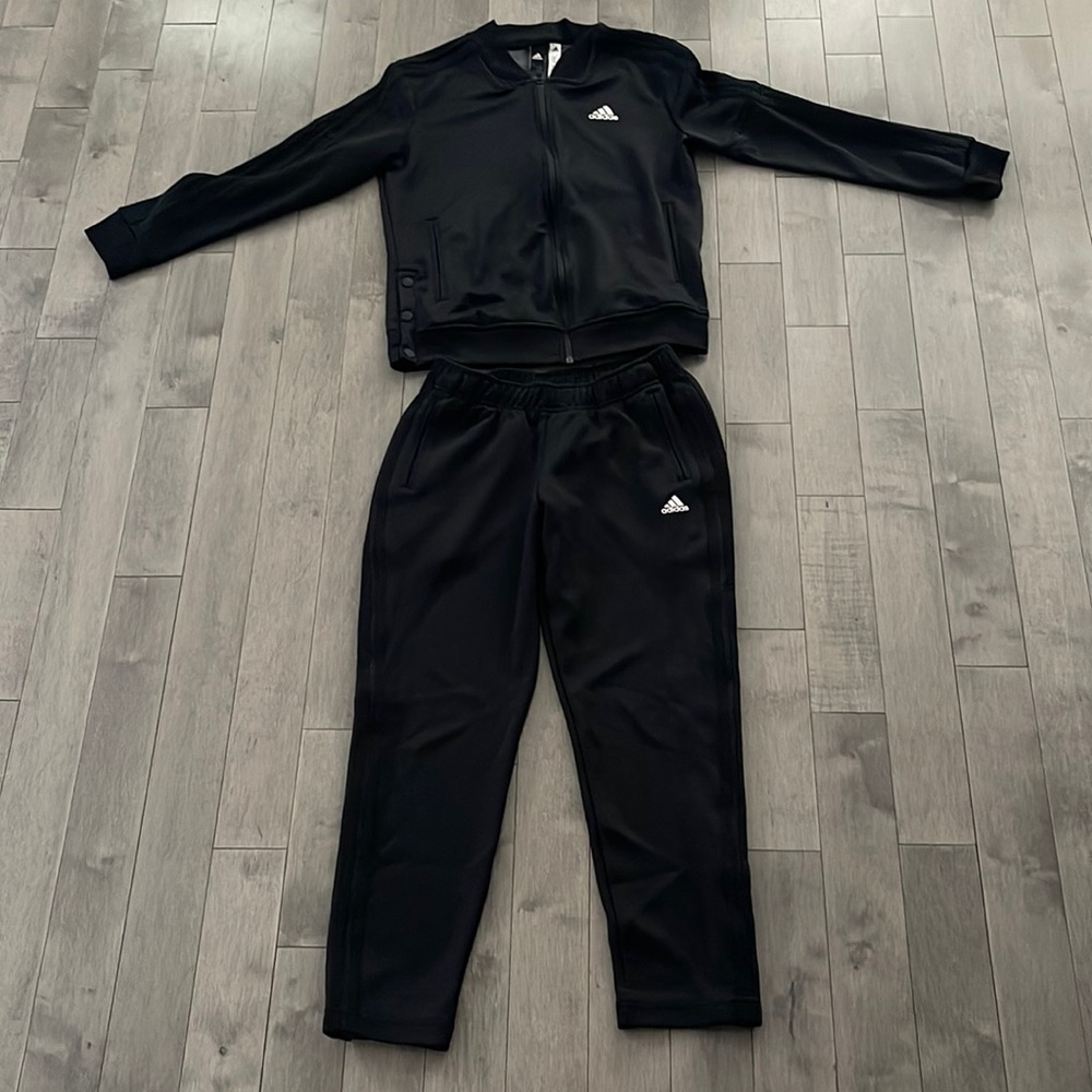 Adidas tracksuit